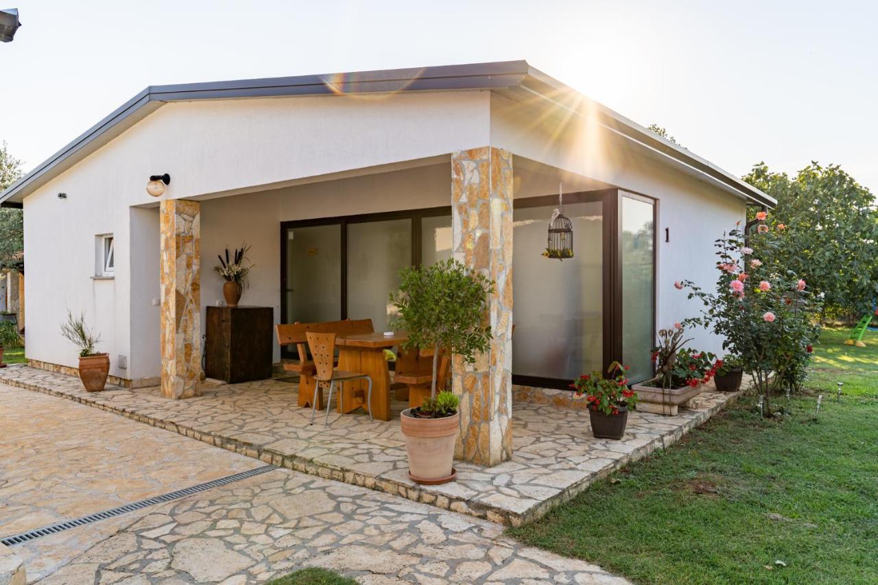 PUY Holiday Home Kerniat מראה חיצוני תמונה